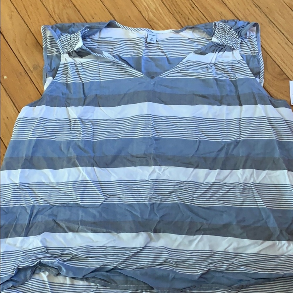 NWT Old Navy top